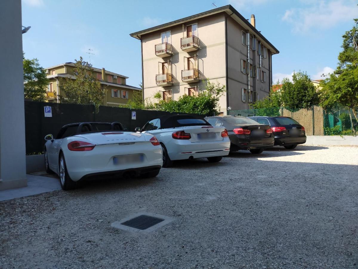 Venice Airport Villa Erica 坎帕尔托 外观 照片